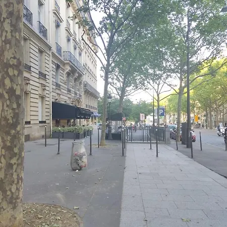 Very Close To Arc De Triomphe * Paris